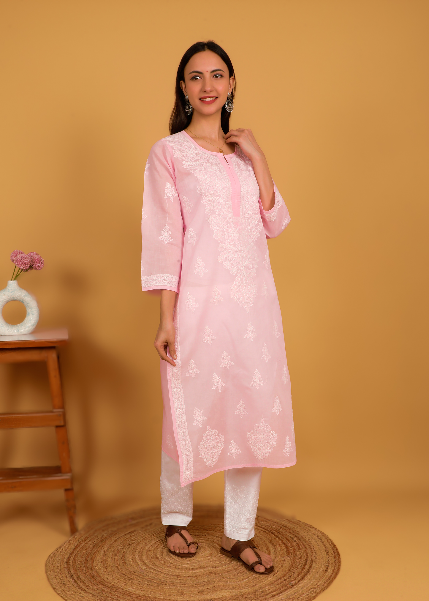 MOHIITO PINK COTTON LUCKNOWI CHIKANKARI KURTA SET