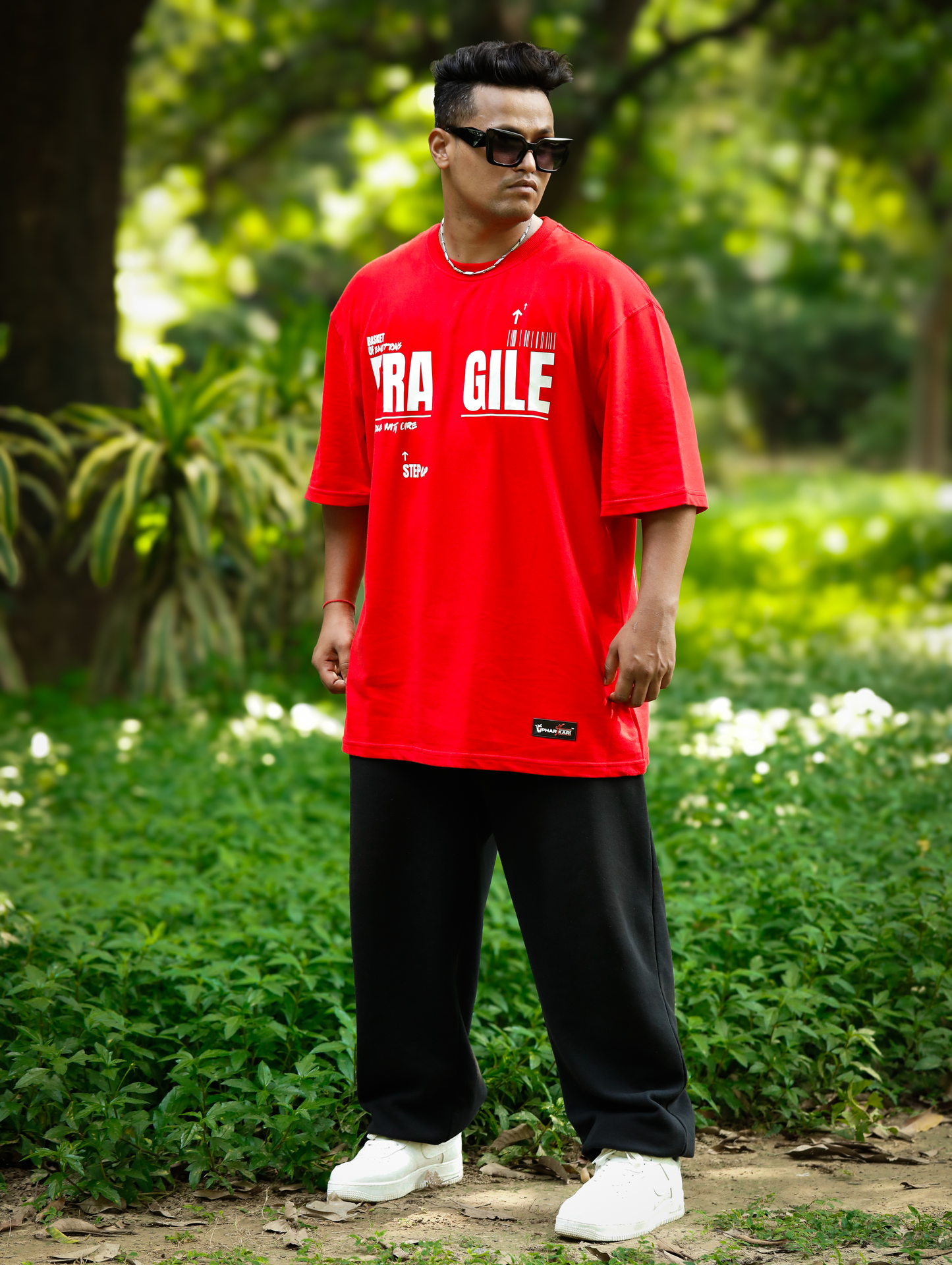 FRAGILE RED OVERSIZED UNISEX TSHIRT